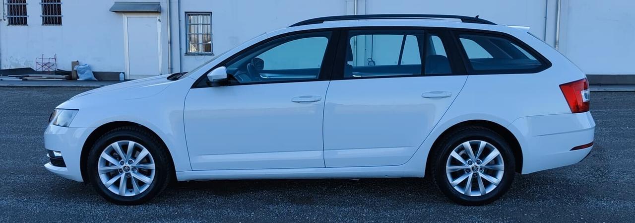 SKODA OCTAVIA 1.0 BENZINA,ANNO 2017