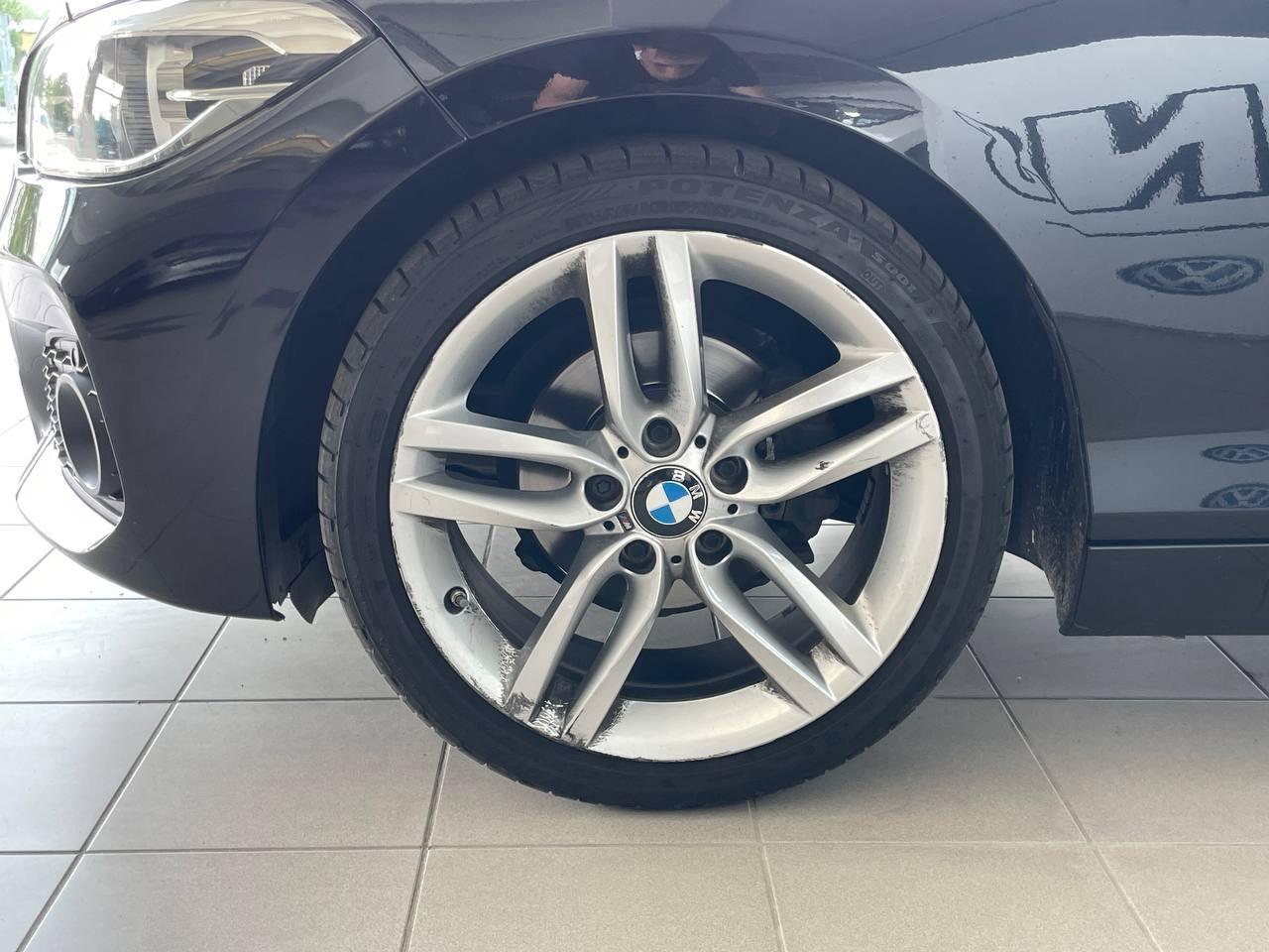 Bmw 118d - MSPORT (Bookservice completo BMW)