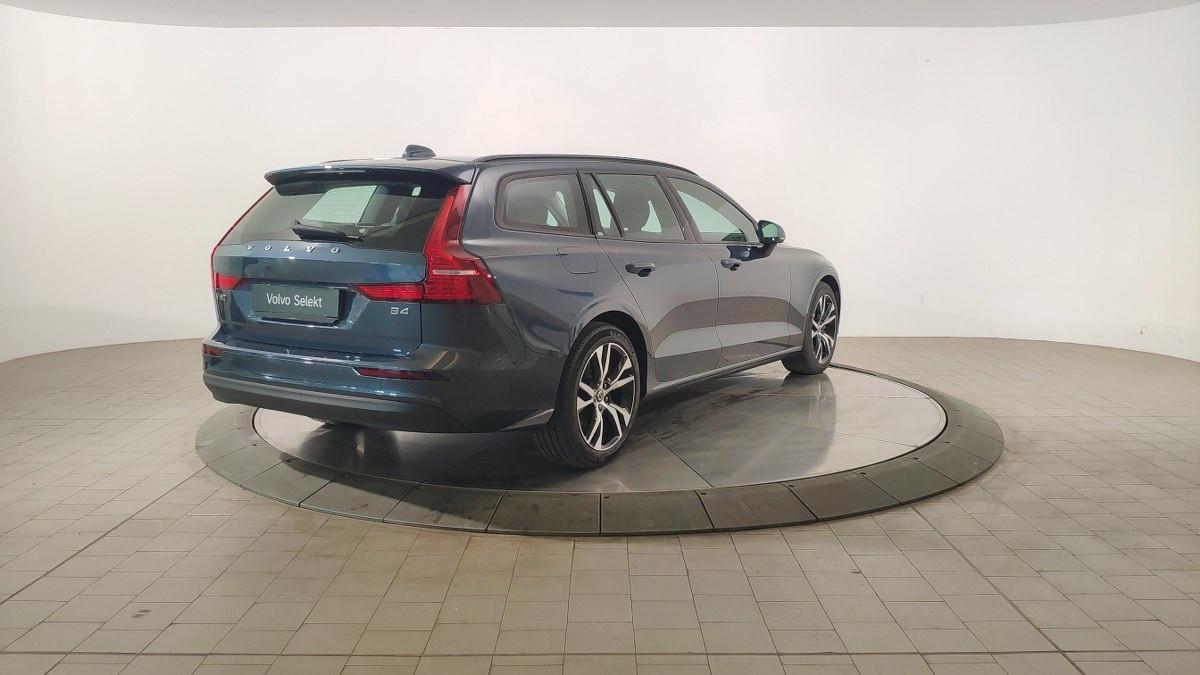VOLVO V60 B4 Mild Hybrid Automatico Core