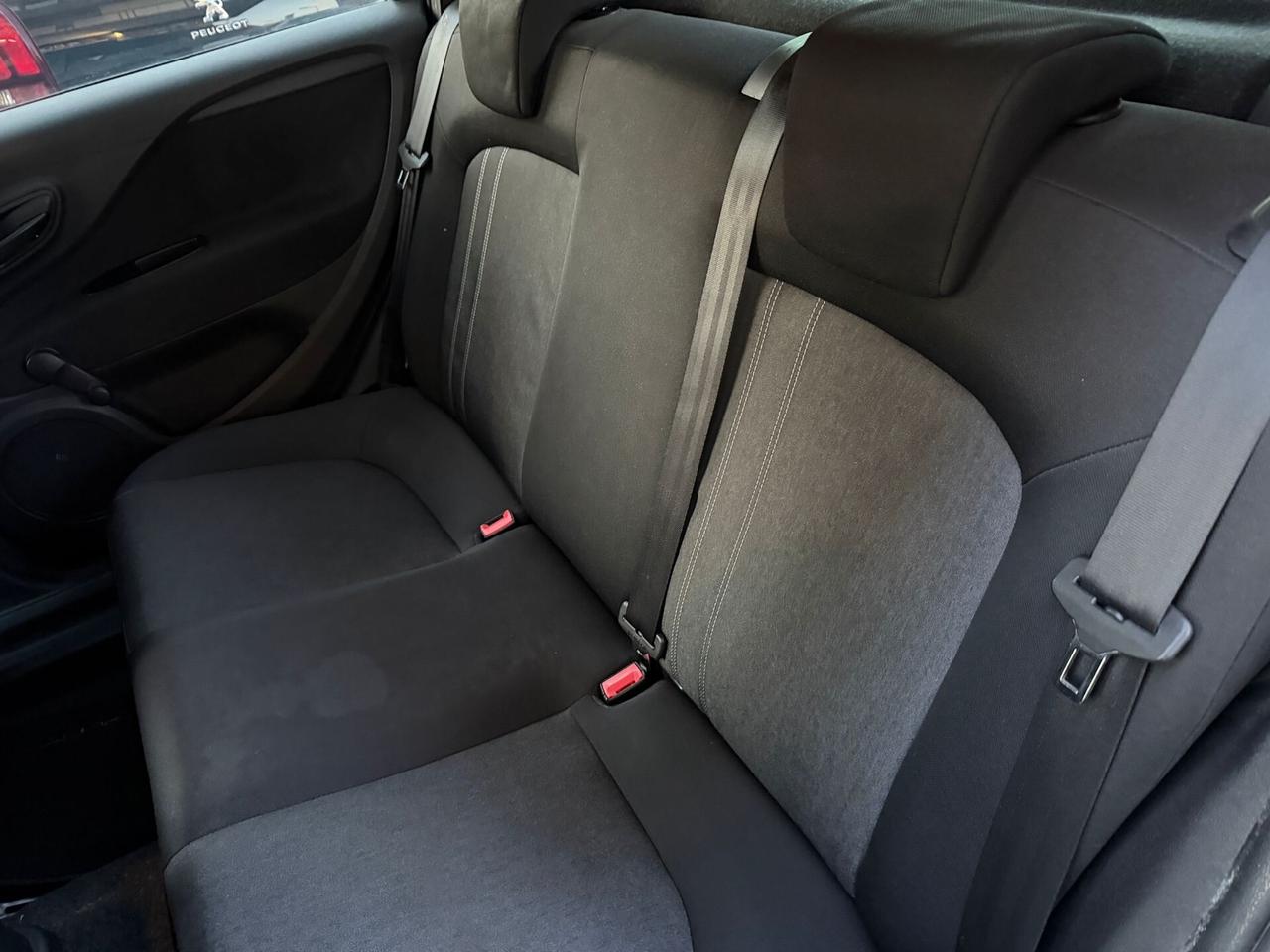 Fiat Grande Punto 1.2 8V 5 porte Lounge