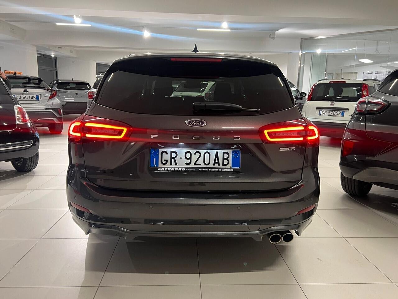 Ford Focus 1.0 EcoBoost Hybrid 125 CV 5p. ST-Line
