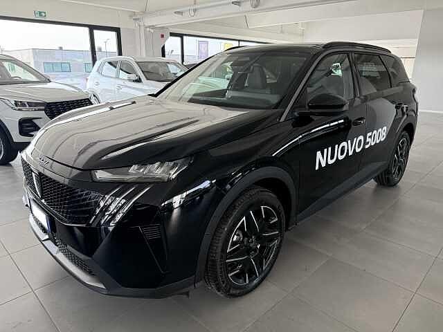 Peugeot 5008 Hybrid 136 CV e-DCS6 Allure