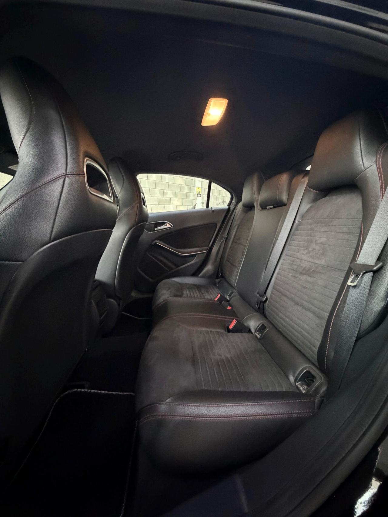 Mercedes-benz A 180 d Automatic Premium AMG