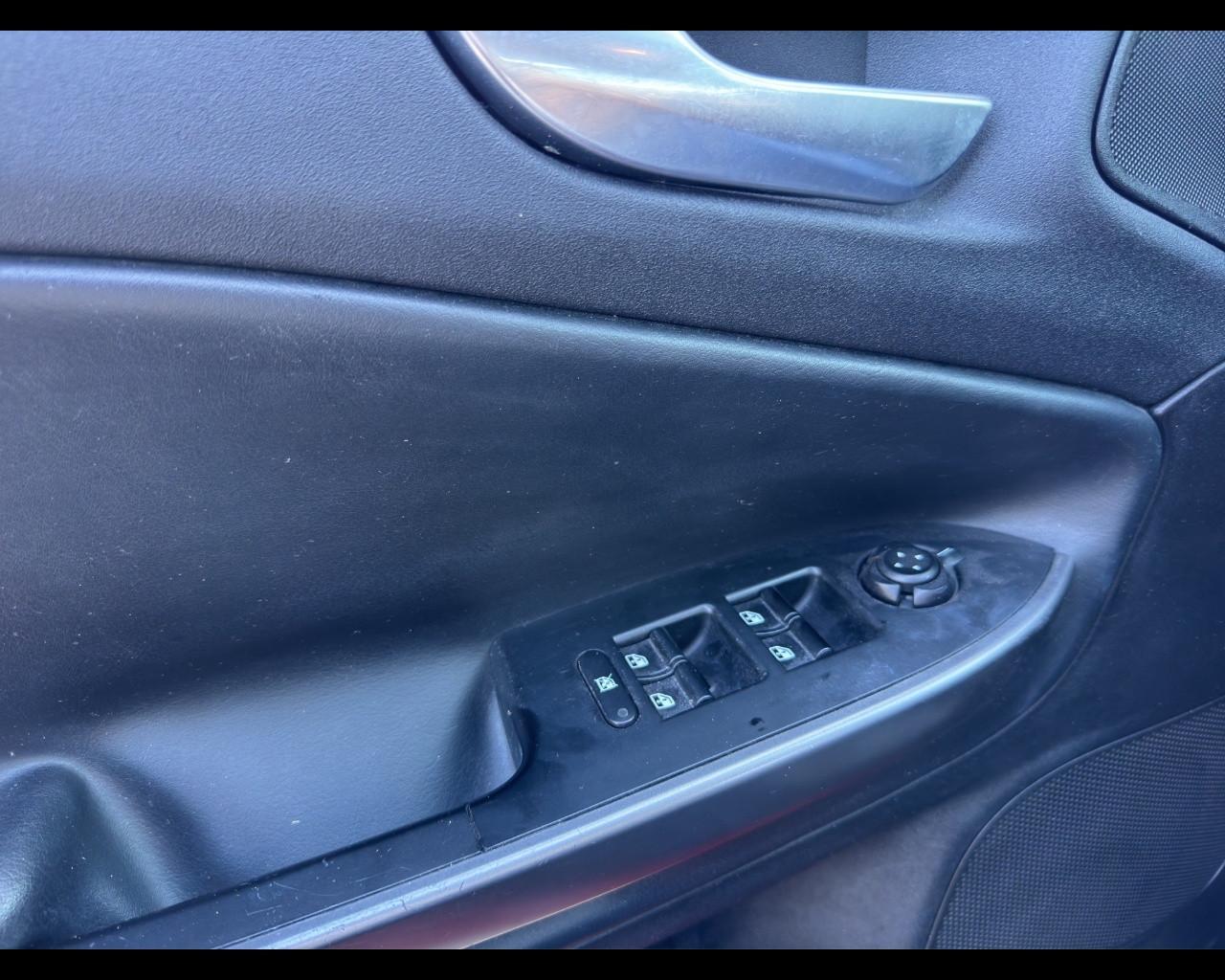 ALFA ROMEO Giulietta (2010-21) - Giulietta 1.6 JTDm-2 105 CV Distinctiv
