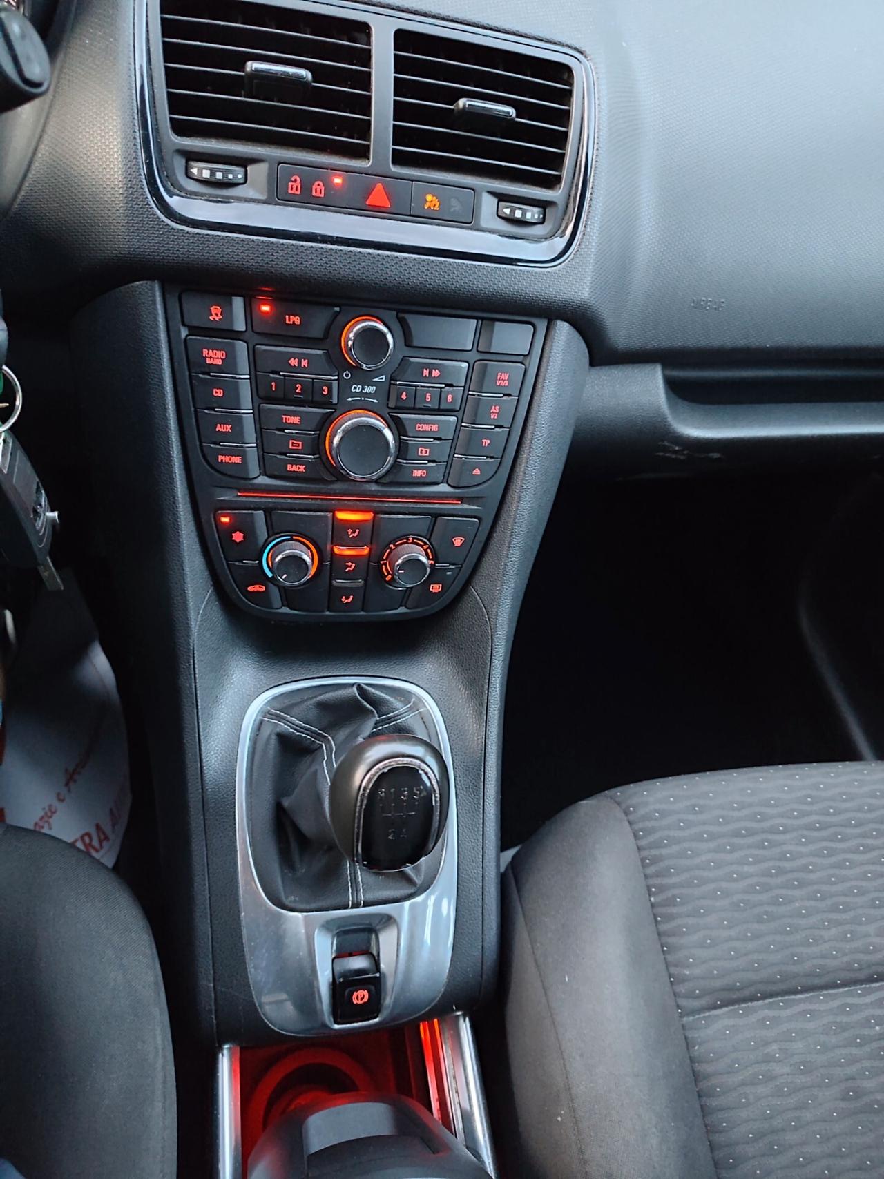 OPEL MERIVA 2017 A GPL DI CASA EURO6B BELLA