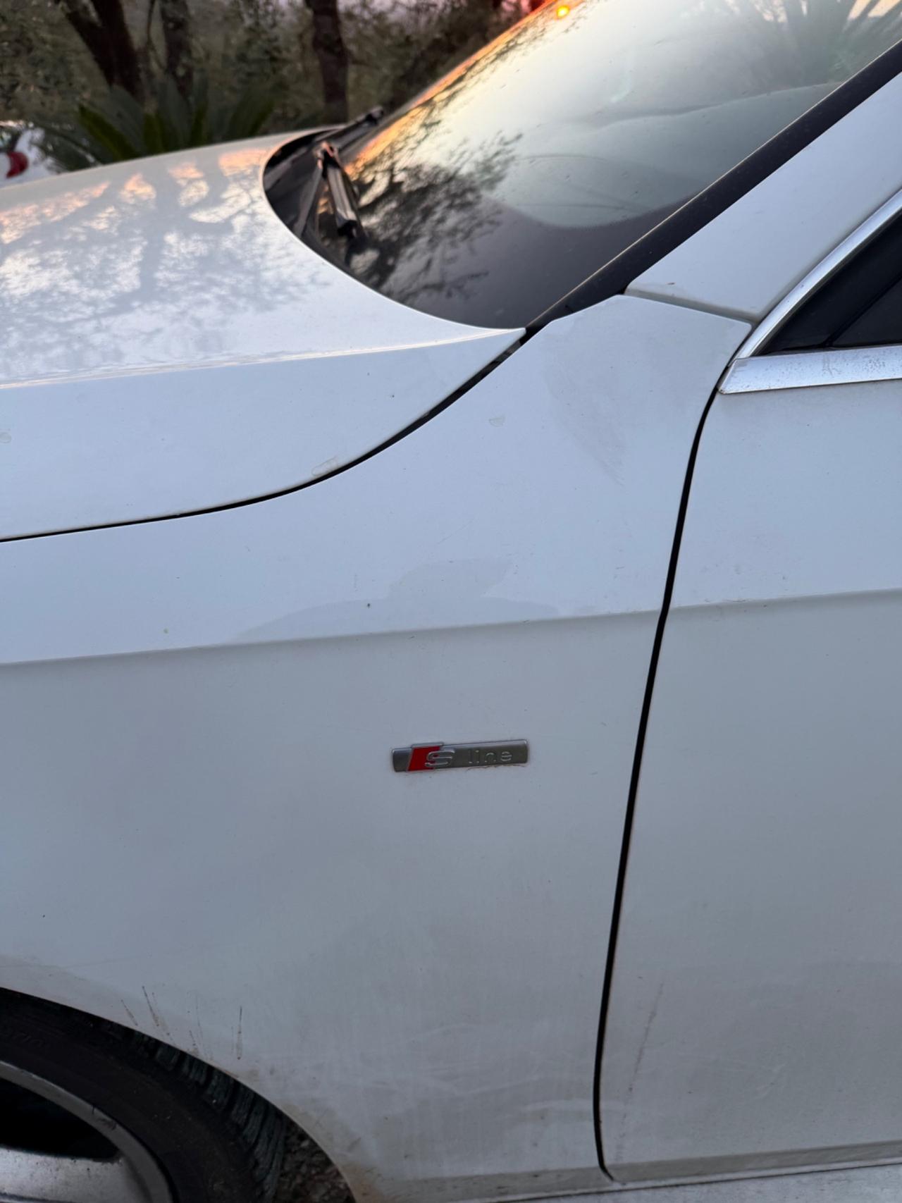 Audi A4 2.0 TDI S Line