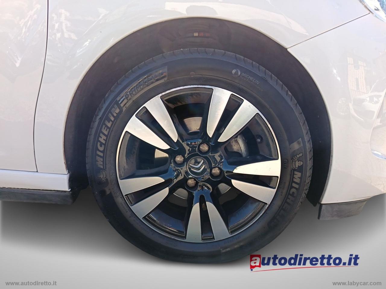 DS AUTOMOBILES DS 3 1.2 VTi 82 So Chic