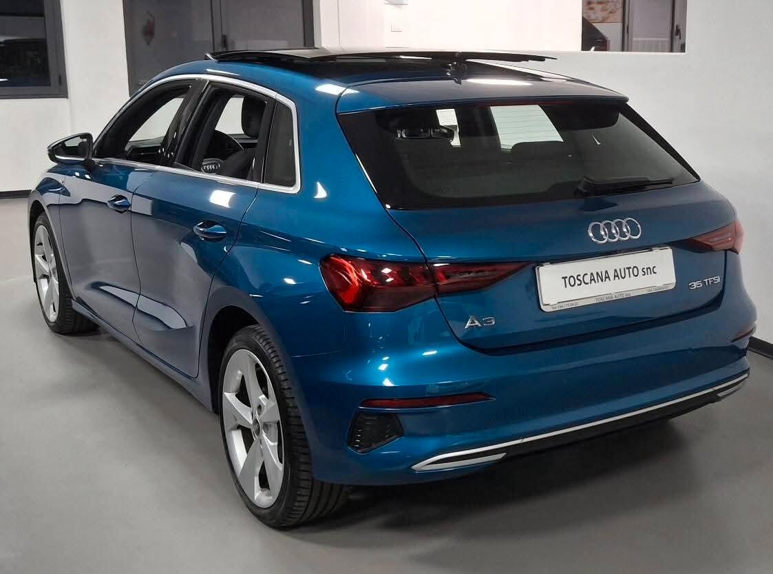 Audi A3 SPB 35 TFSI S tronic line edition tetto panoramico