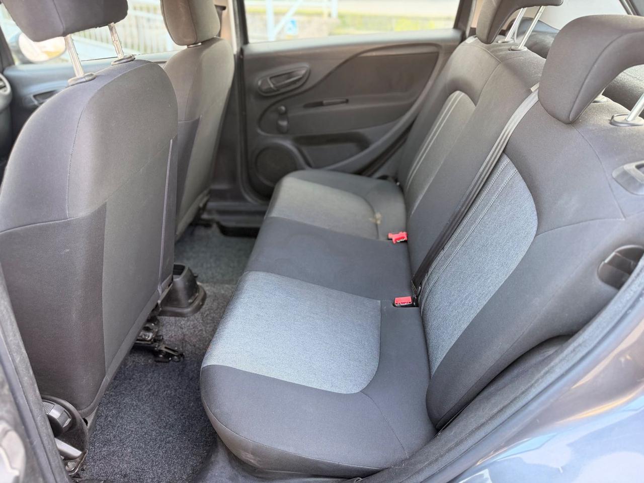 Fiat Punto Lounge 1.4 bipower #9624