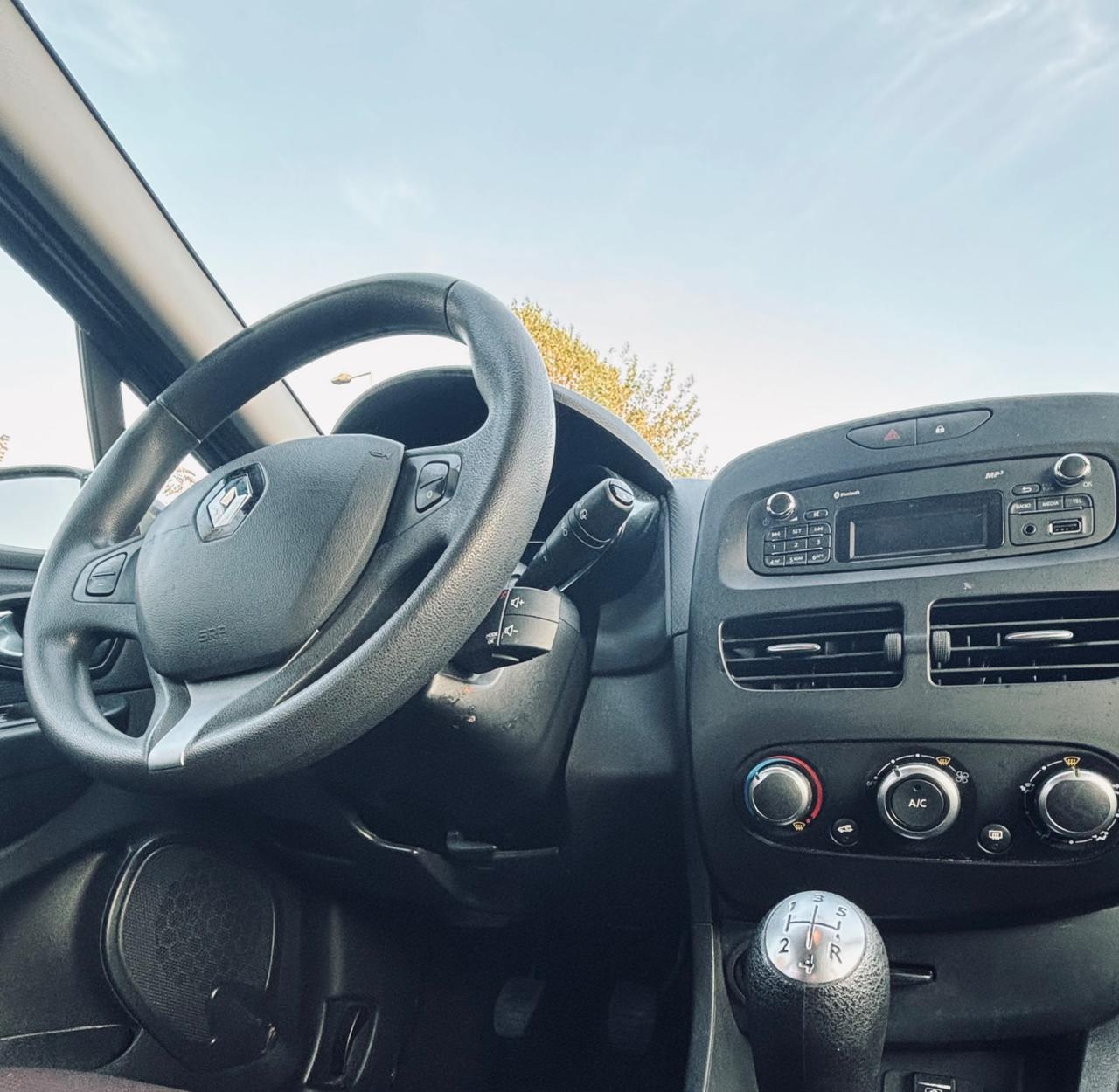 Renault Clio 1.2 75CV GPL 5 porte