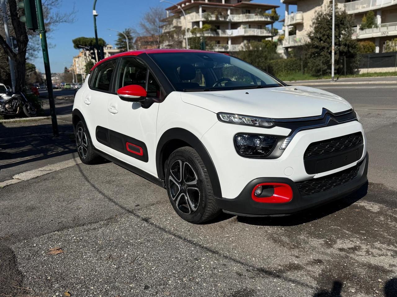 Citroen C3 83cv Benzina 5 porte Shine Navi bicolor pdc