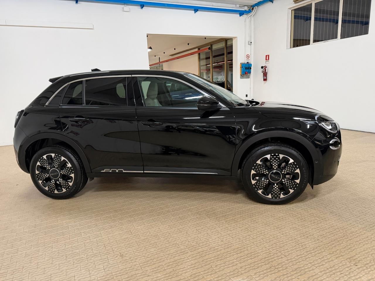 Fiat 600 Hybrid 110 CV DCT MHEV La Prima II KM 700