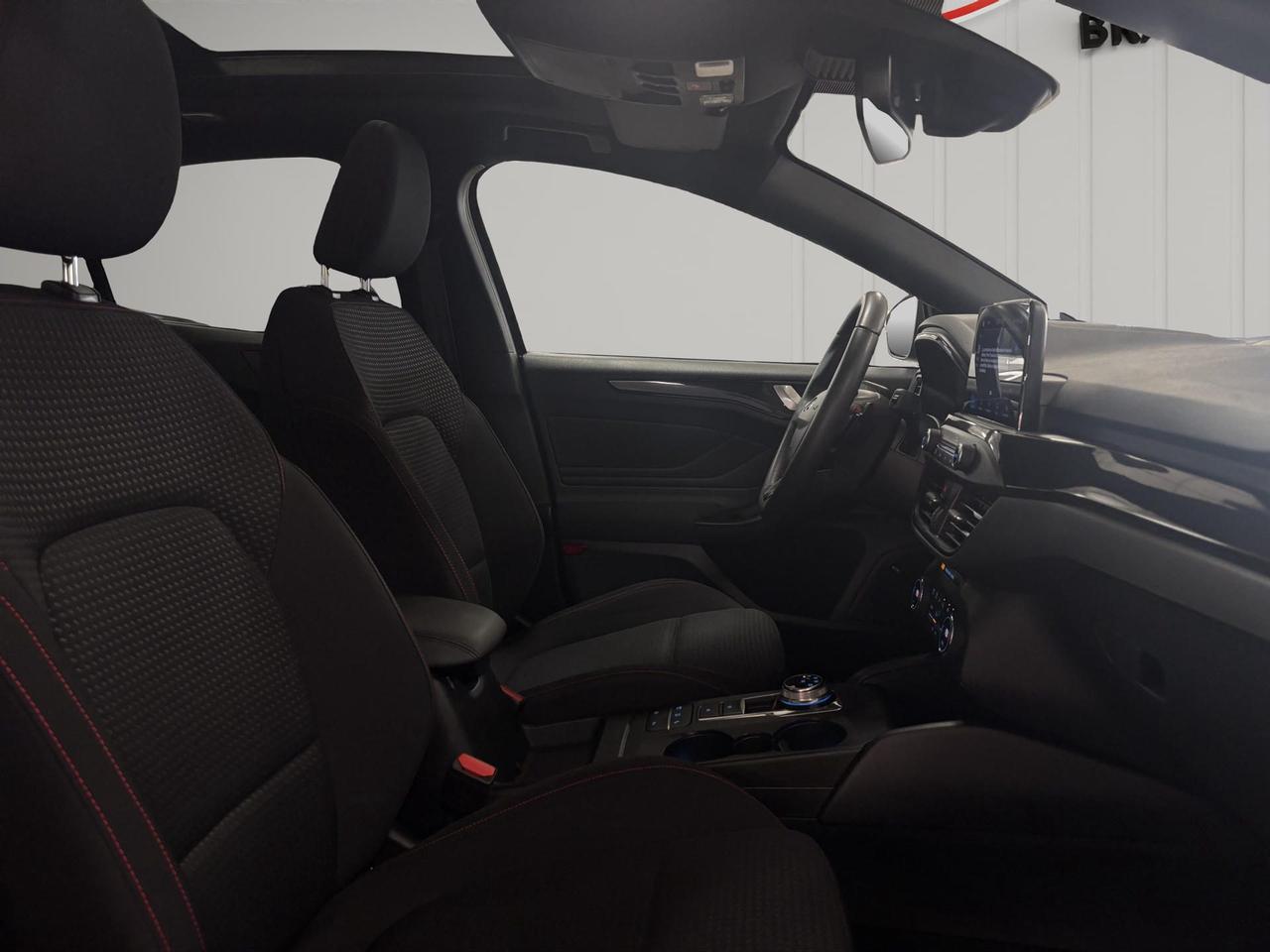 Ford Focus 1.5 ecoboost ST-Line 150cv auto