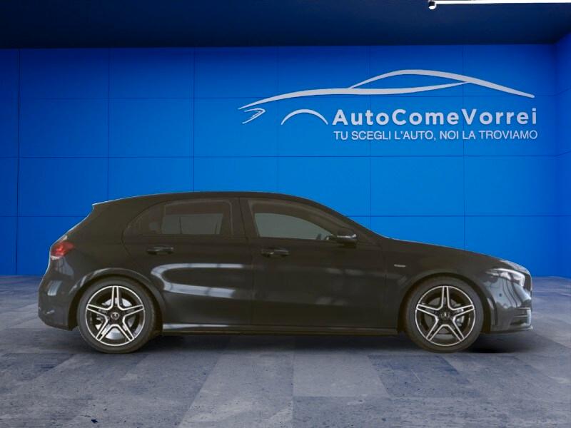 MERCEDES Classe A (W177) A 200 Automatic AM...