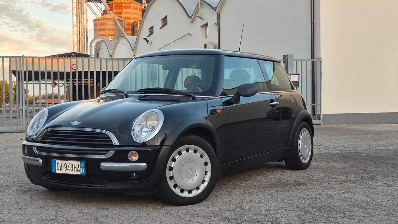 Mini 1.6 16V One de luxe