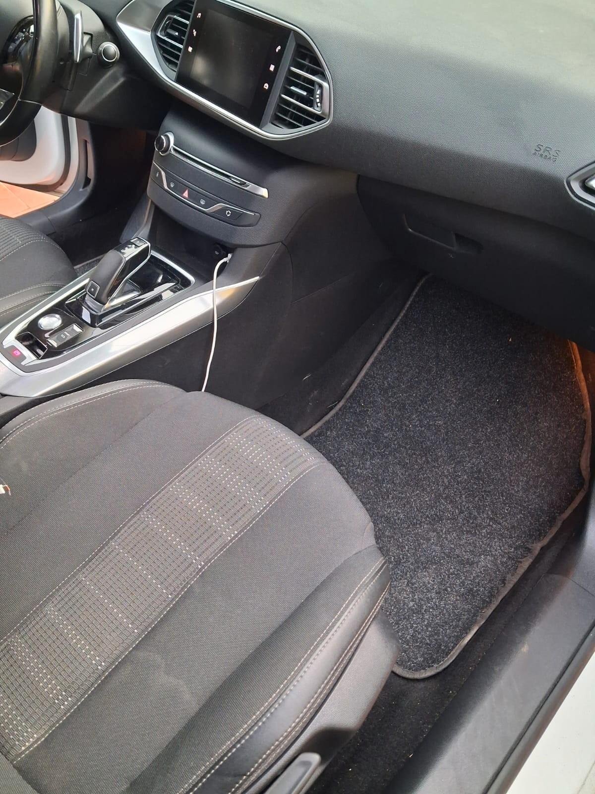 Peugeot 308 BlueHDi 130 S&S EAT6 Allure