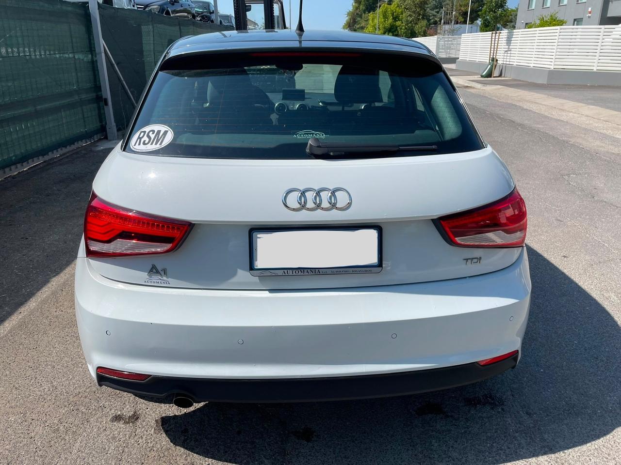 Audi A1 1.6 TDI 116 CV Design LED 2017 80000 KM