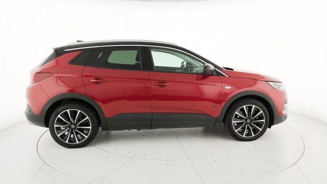 OPEL Grandland X 1.6 Hybrid4 Plug-in aut. AWD