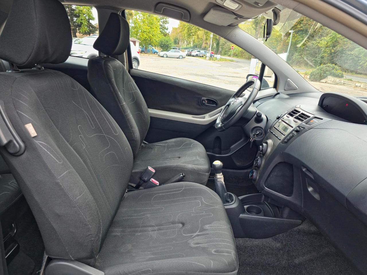 Toyota Yaris 1.0 5 porte Luxury pack 2009-E4 Manuale NEO