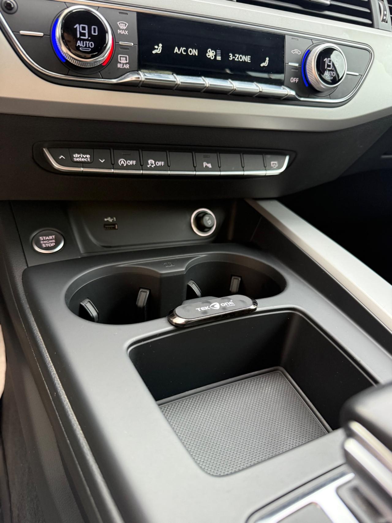 Audi A4 Avant 35 2.0 tdi mhev (DIESEL/ELETTRICA) s-tronic VIRTUALCOCKPIT,NAVIGATORE,FARO MATRIX