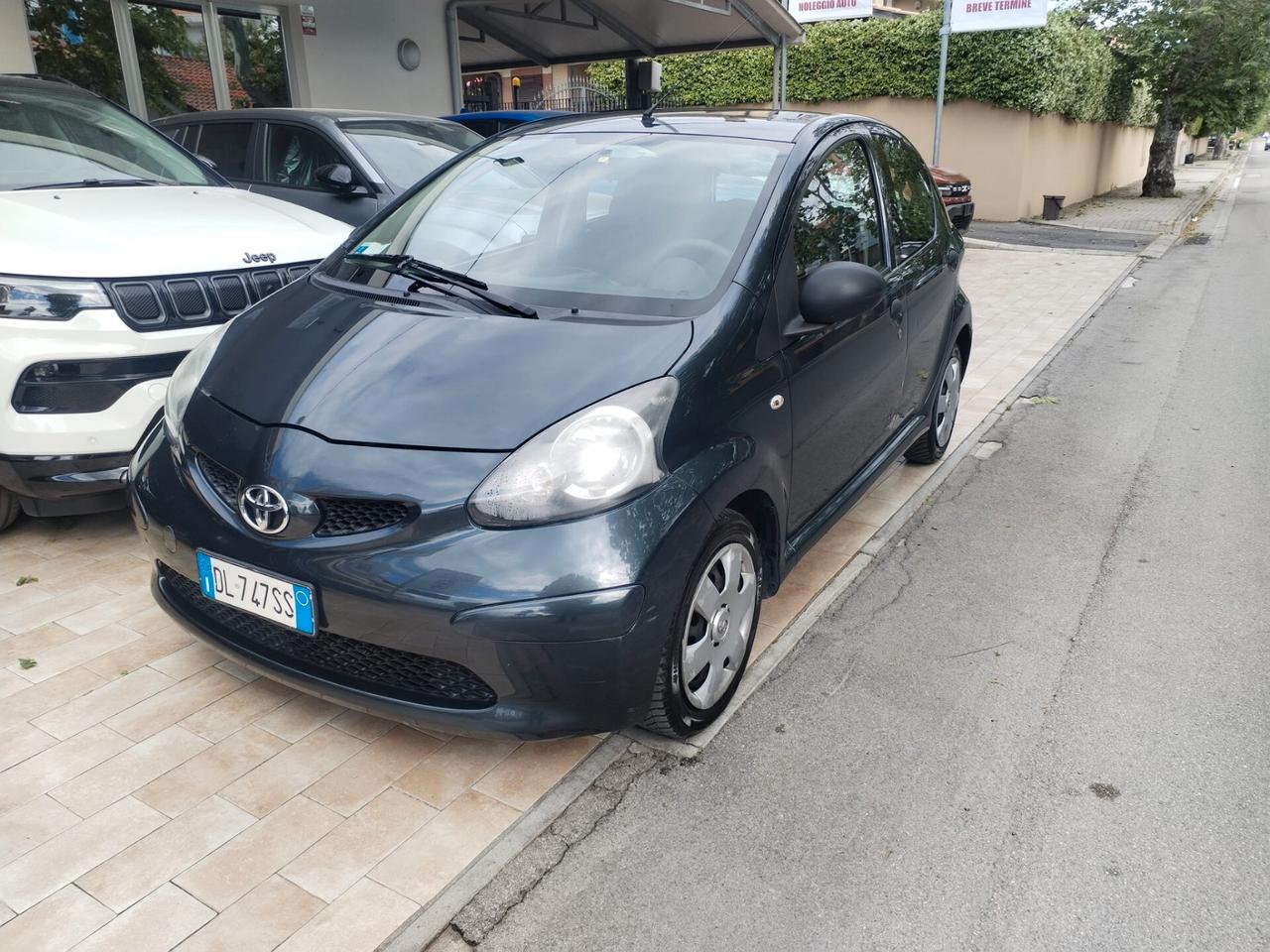 Toyota Aygo 1.0 12V VVT-i 5 porte Now