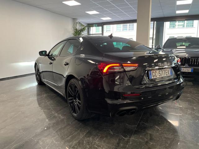 MASERATI Ghibli L4 330 CV MHEV Gransport TETTO / CARBONIO
