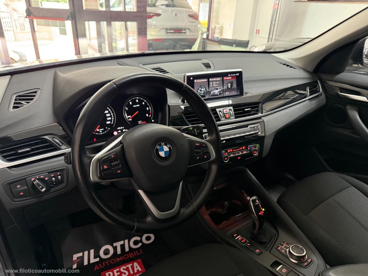 BMW X1 xDrive20d Business Advantage TETTO PANORAMICO - FULL LED