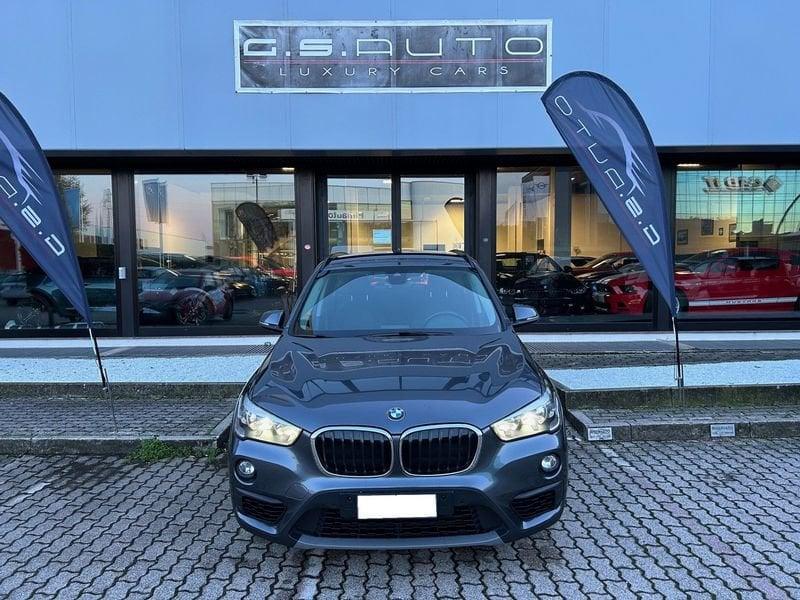 BMW X1 sDrive 18d Business GANCIO TRAINO NEOPATENTATI