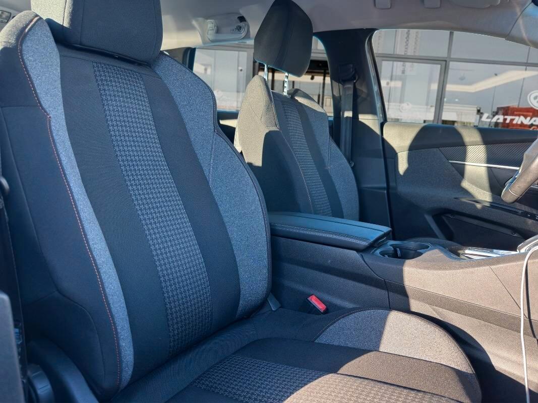 Peugeot 5008 1.5 bluehdi Active Business AUTO s&s 130cv 7 POSTI