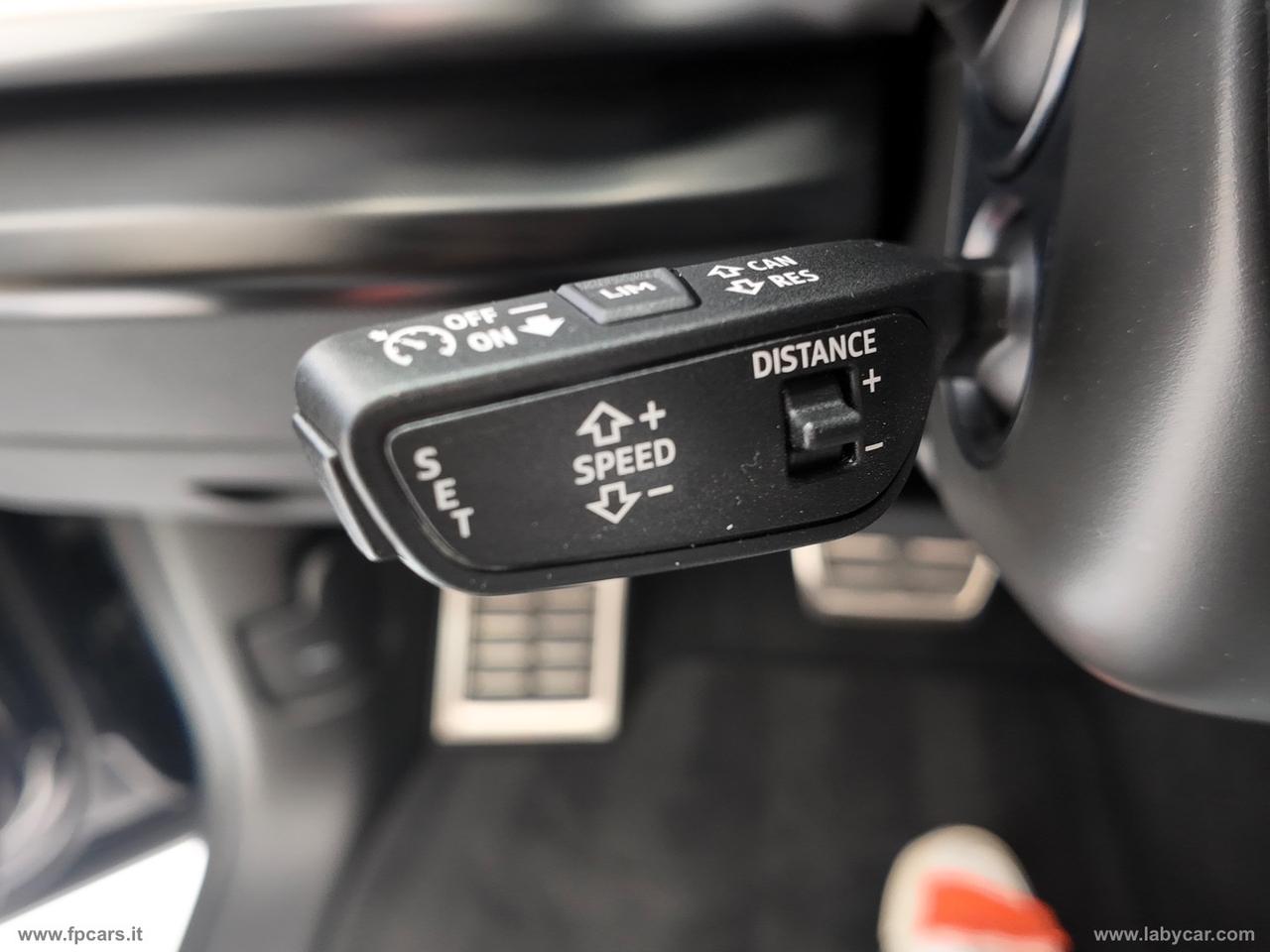 AUDI RS Q8 TFSI V8 quattro tiptr. Performance
