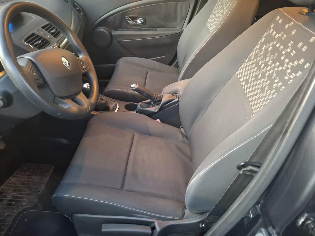 Renault Megane Mégane 1.5 dCi 110CV Wave