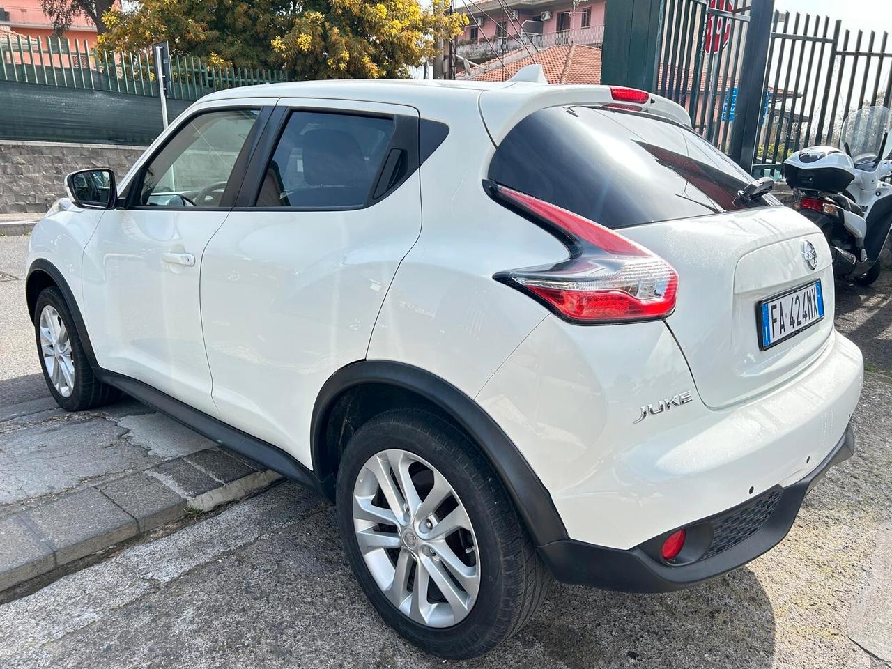 Nissan Juke 1.6 GPL Eco Acenta
