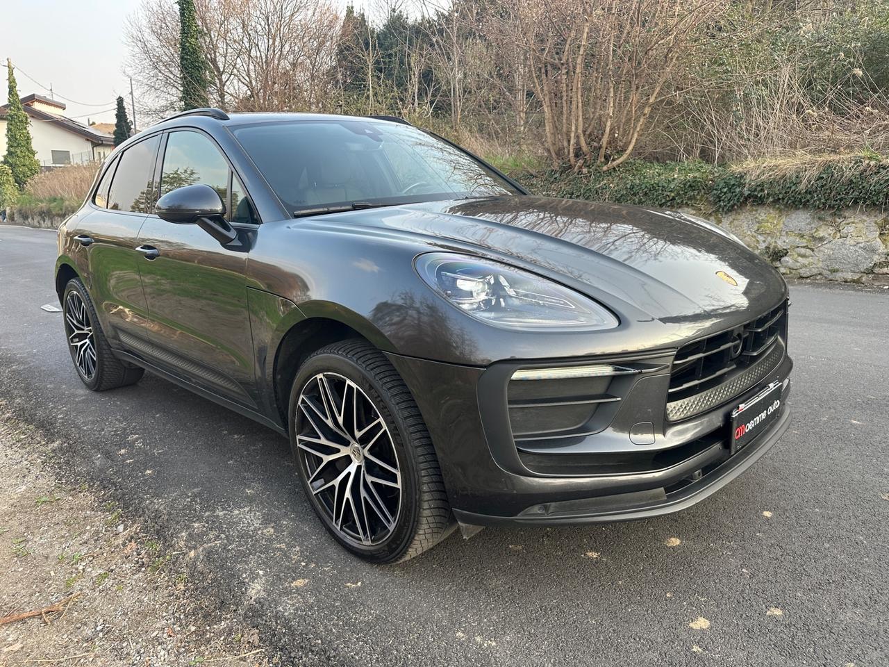 Porsche Macan 2.0 - 2021