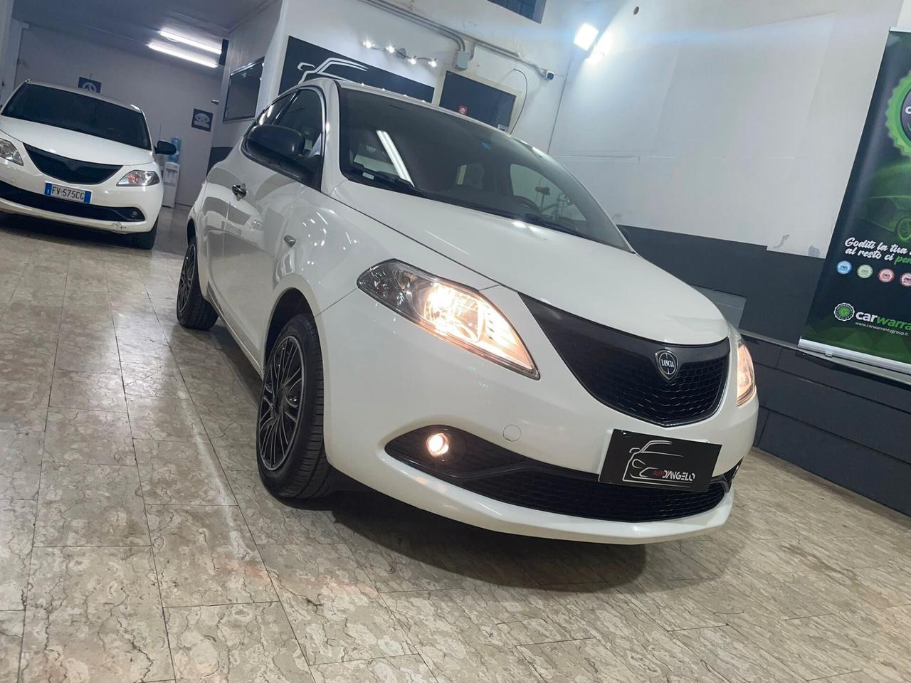 Lancia Ypsilon 1.2 69 CV 5 porte S&S Elefantino Blu