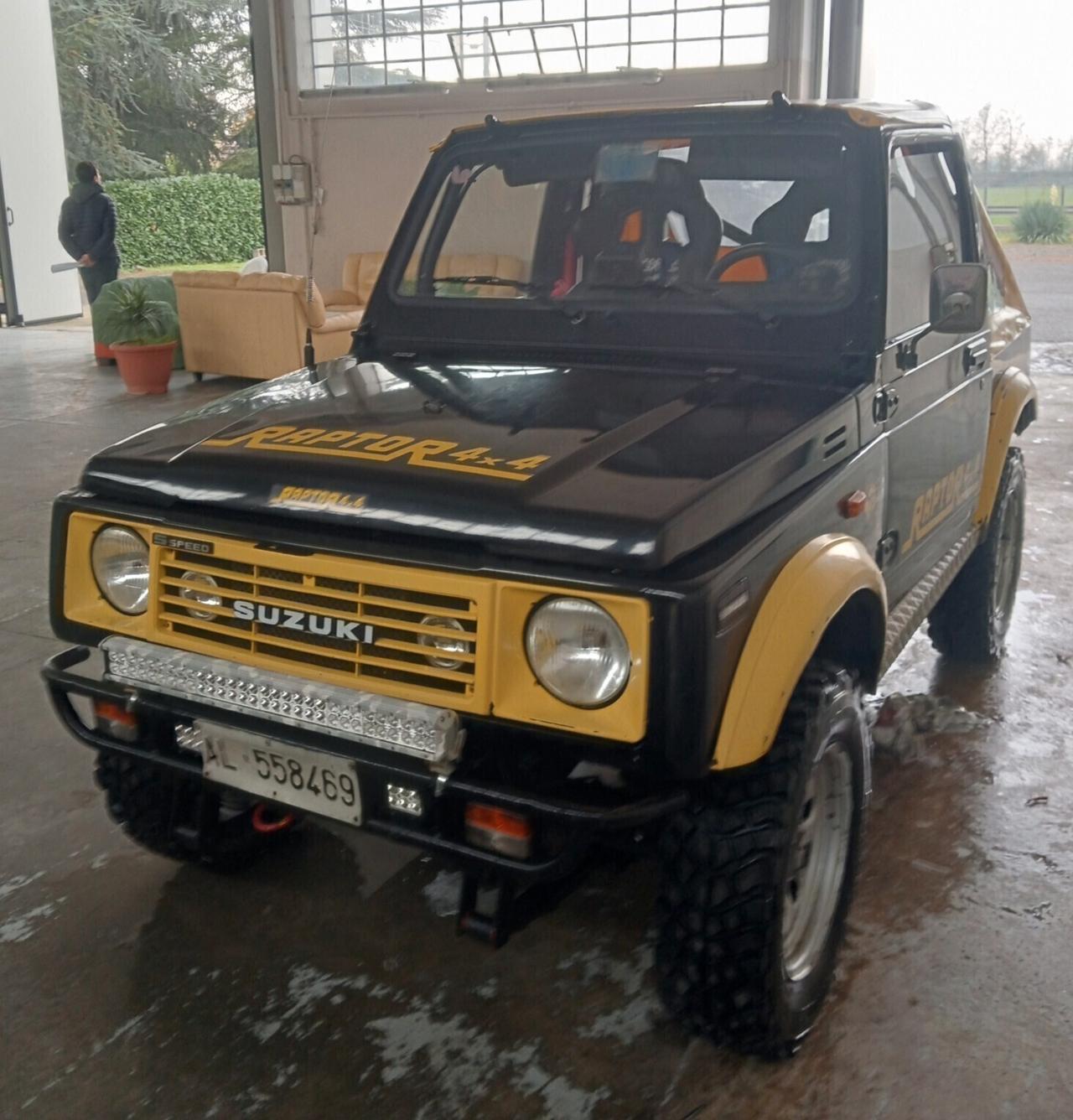 Suzuki SJ 413 Cabriolet Autocarro Preparata