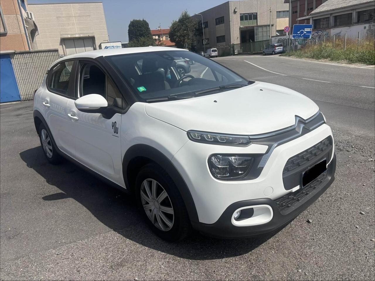 CITROEN C3 PureTech 1.2 YOU