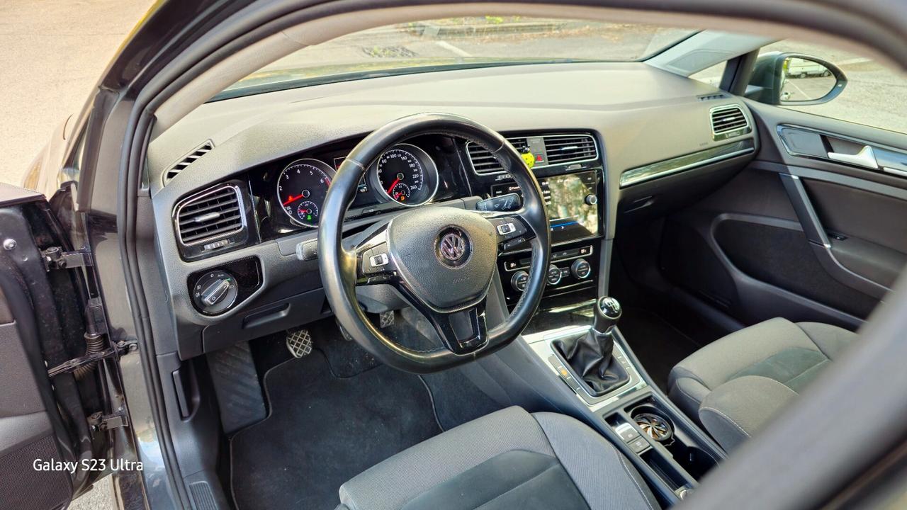 Golf 7.5 TGI EXCUTIVE TOP GAMMA METANO FULL OPTIONAL GARANTITA 24 MESI