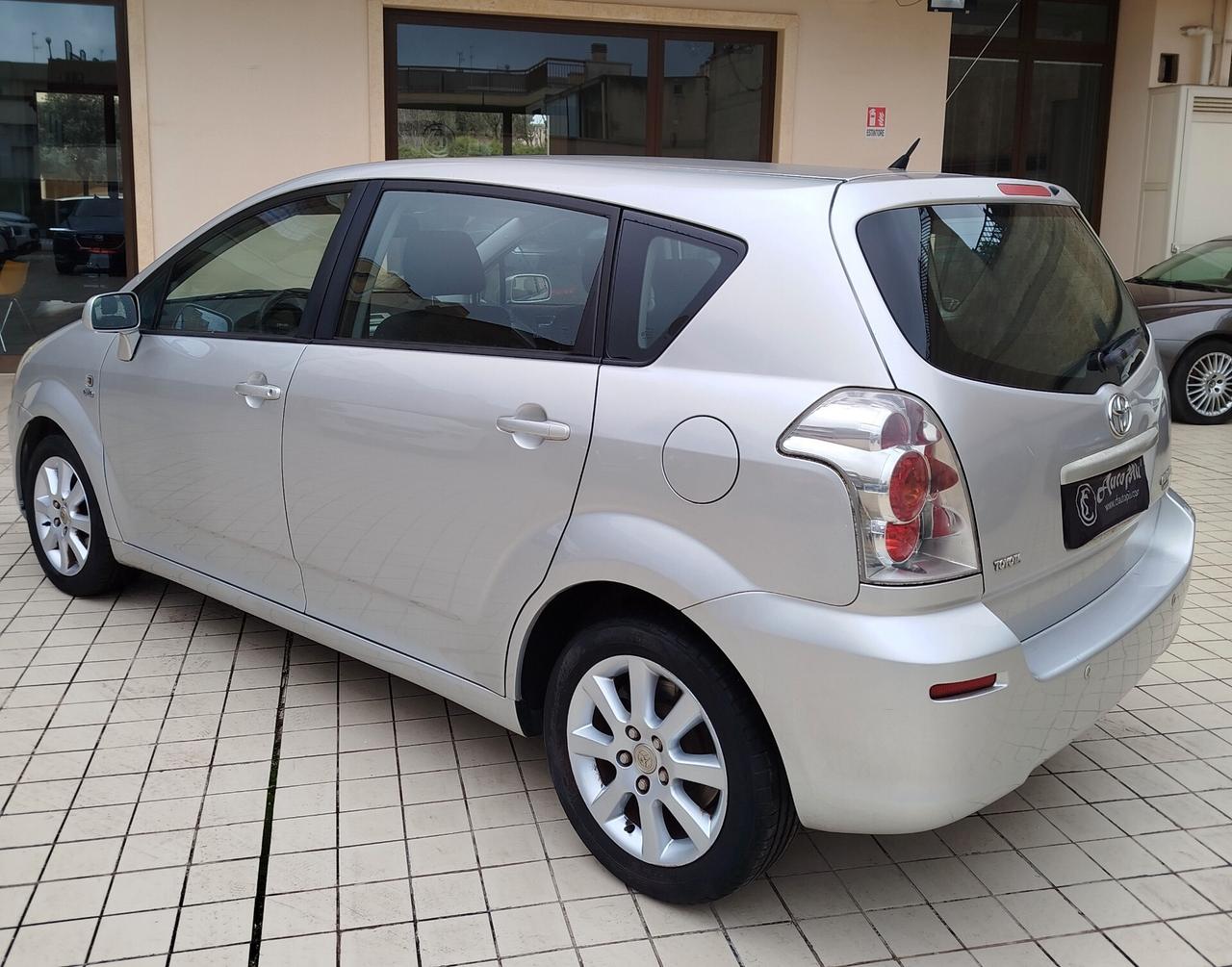 Toyota Corolla Verso 2.0 16V D-4D Sol multispazio