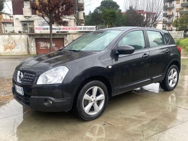 Nissan Qashqai 2.0 diesel 4x4 tetto panoramico