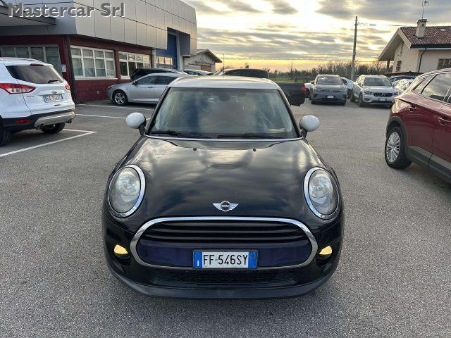 MINI Cooper D Mini IV F55-F56 2014 1.5 Hype 5p tg. FF546SY