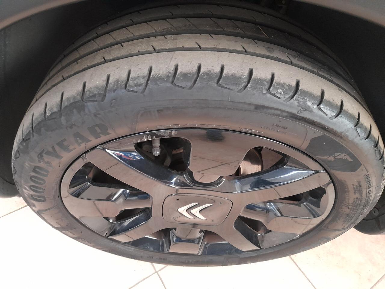 Citroen C4 Cactus PureTech 82 Shine