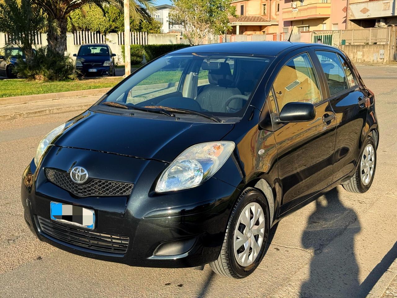 Toyota Yaris 1.0 5 porte Now GPL