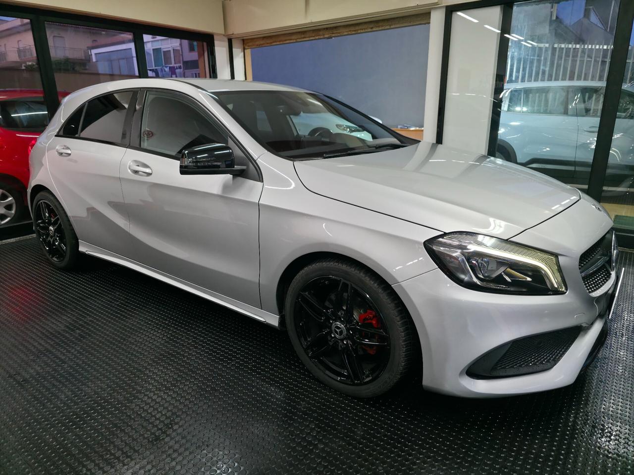 Mercedes-Benz Classe A 180d Automatic Premium 2016 UNICOPRIETARIO
