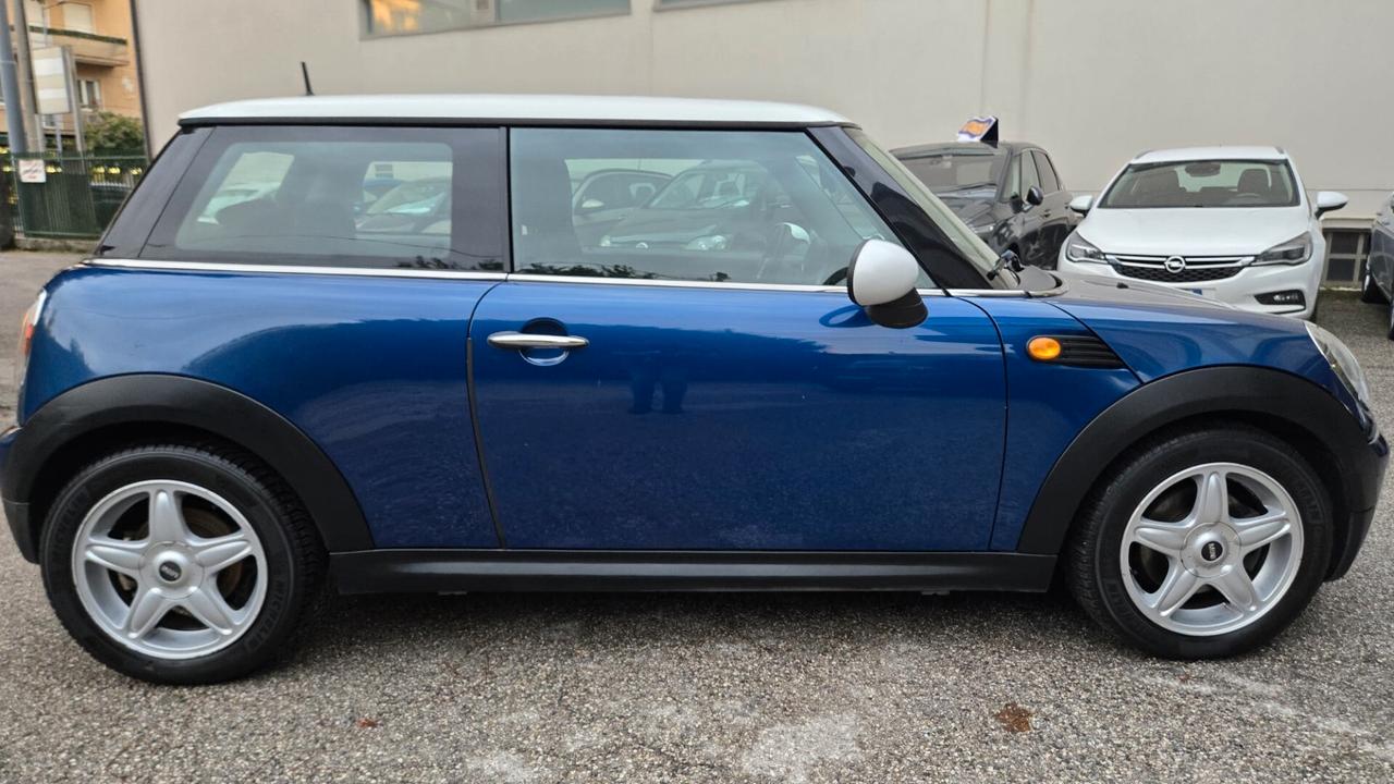 Mini 1.6 16V Cooper