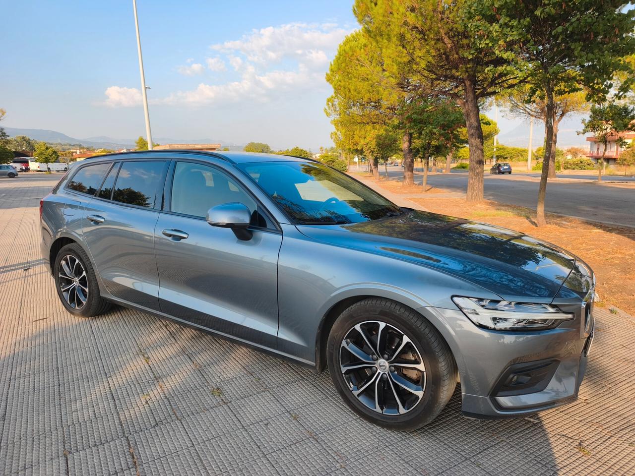 Volvo V60 D3 150CV Geartronic Business – 2020