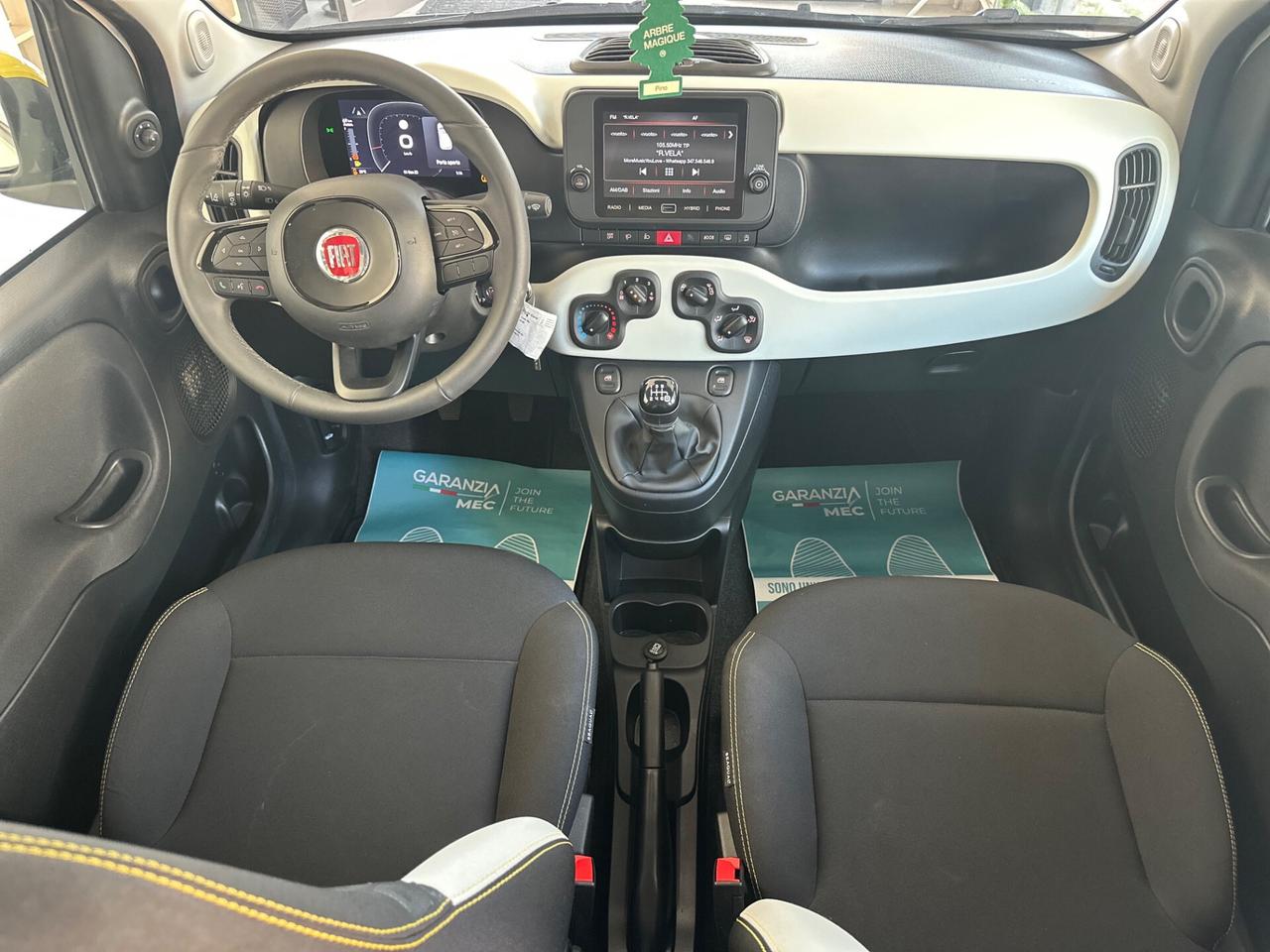 Fiat Panda Pandina Cross 1.0 Hybrid 11/2024 3.000 Km
