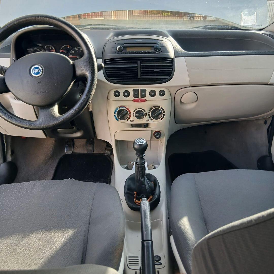 Fiat Punto 1.2i cat 5 porte ELX