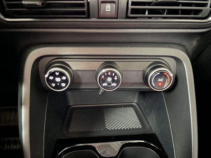 Citroën C3 Hybrid 110 cv Automatico PLUS