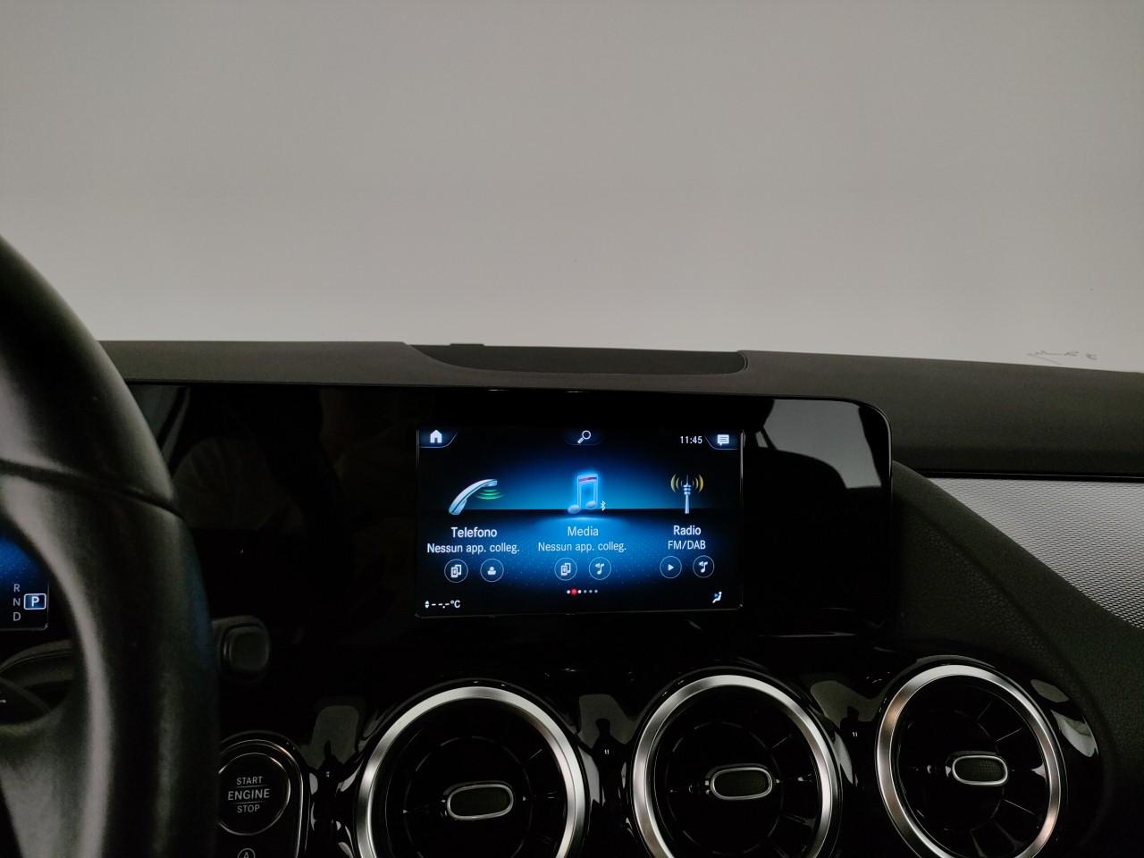 Mercedes-Benz GLA 200 d Sport auto