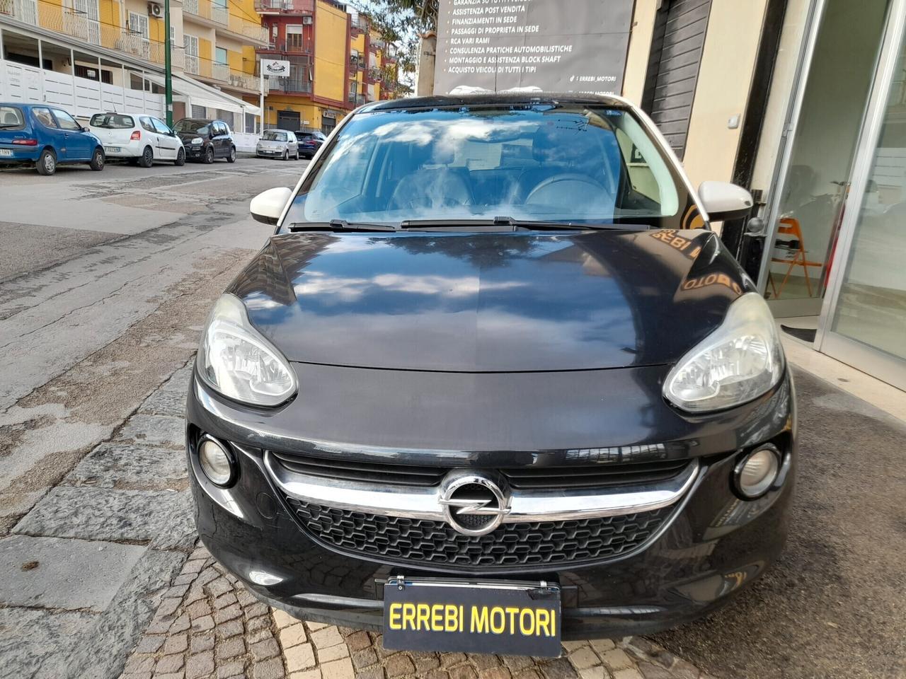 Opel Adam 1.4 87 CV GPL Tech Unlimited